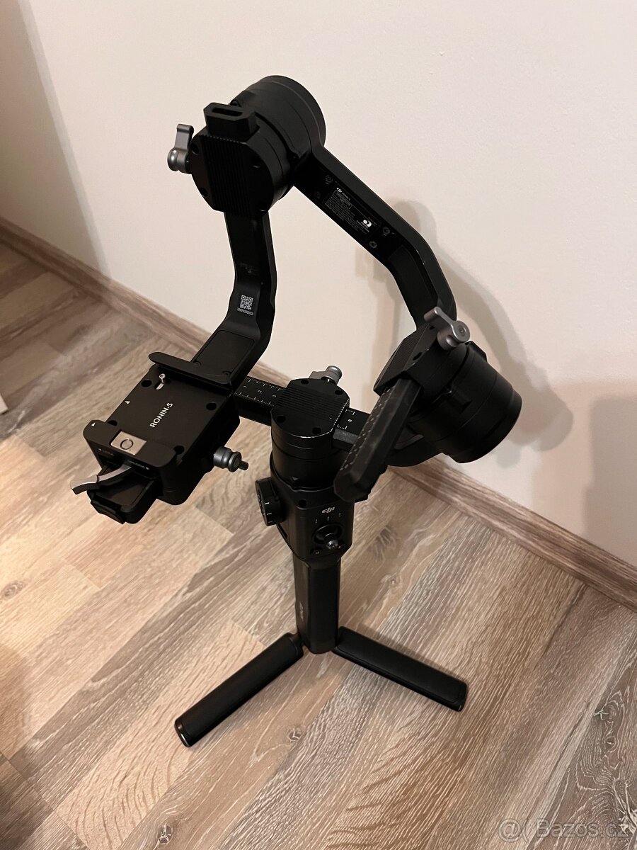 Panasonic Lumix G9 + Leica 12-60mm f/2.8-4 + Ronin S - 10