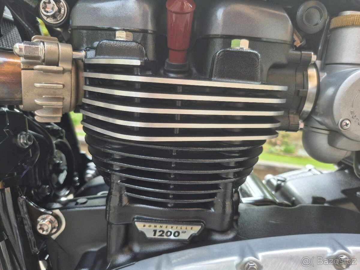 Triumph Thruxton 1200 R - TOP STAV 239.000,- Kč - 10