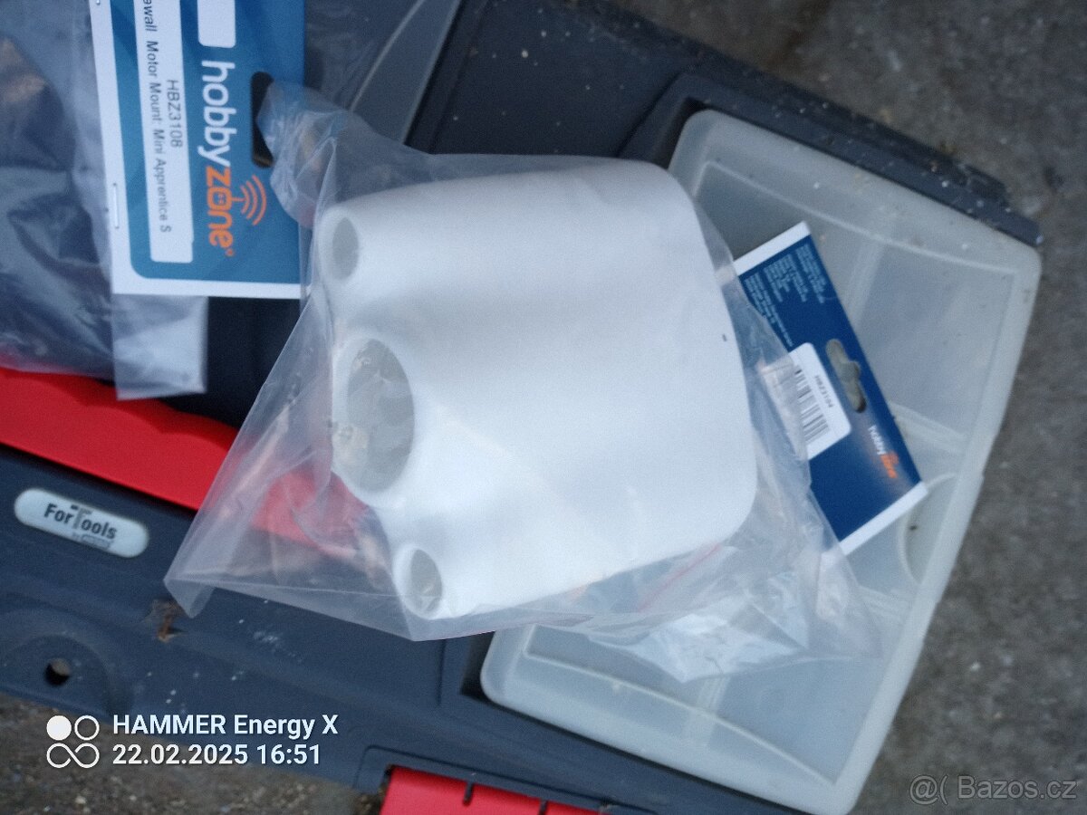 Hobbyzone Mini Apprentice S2 1.2m SAFE RTF Basic - 10