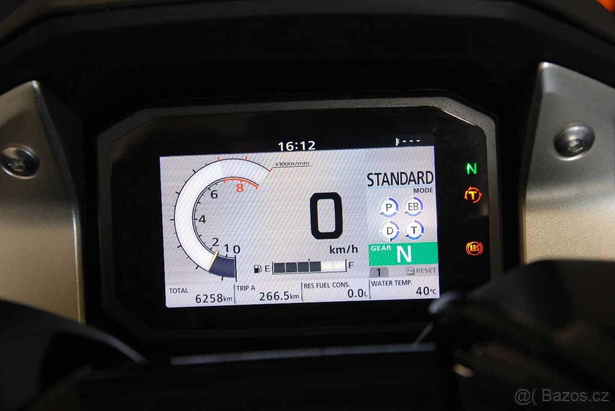 Honda Forza 750 - PŮVOD ČR,1.maj,DPH,serviska,krásný stav - 10