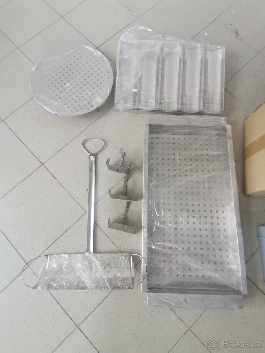 Kuchyňské vybavení II. - výprodej - 10