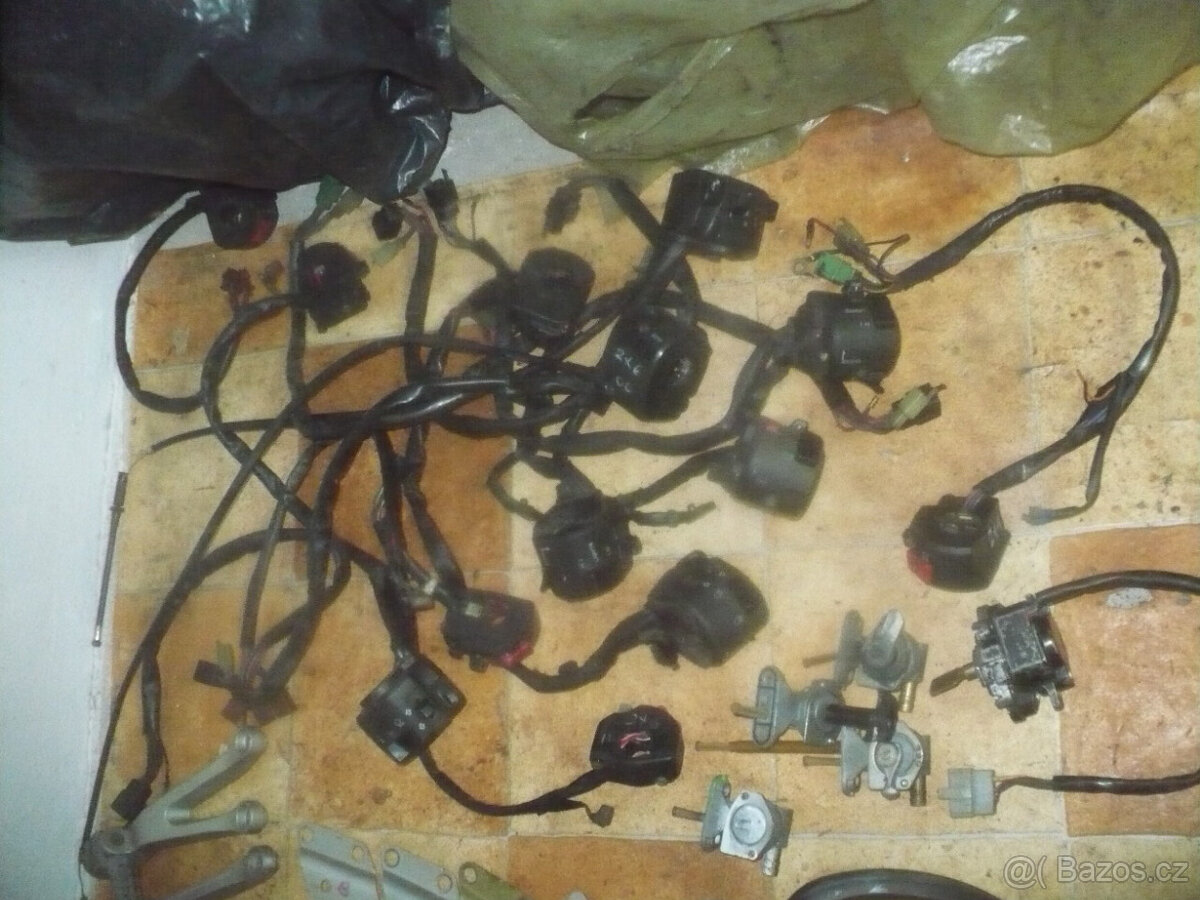 kawasaki ZX 6 R/636 r.98- 02-díly z více moto - 10