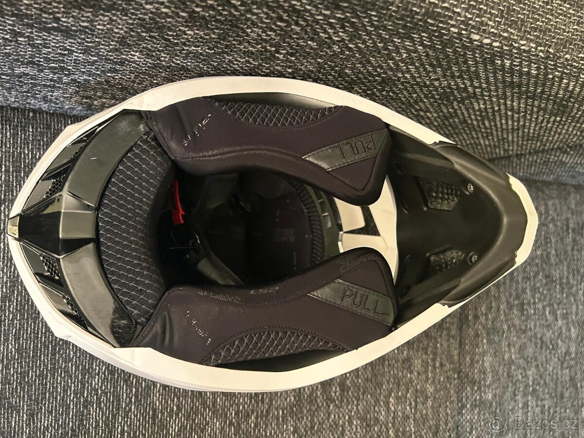 Motokrosová helma - detská - 10