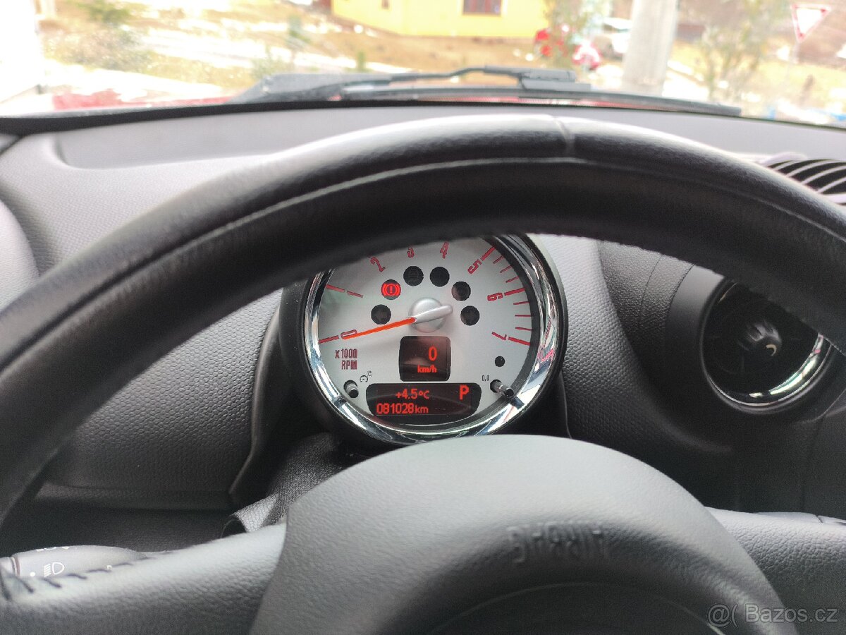 Mini Cooper Countryman 2.0 D 82 kw 4x4 - 10