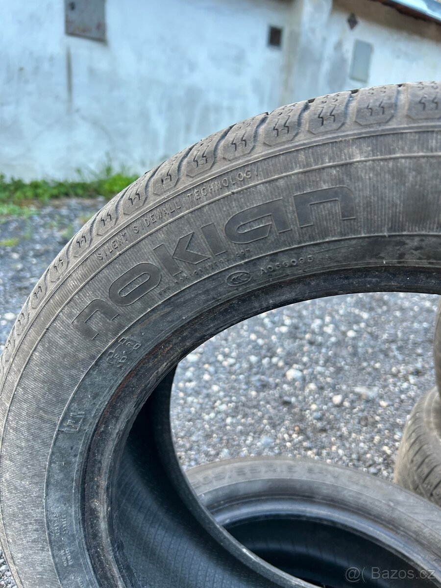 Pneu Nokian 205/55/16 94H XL - 10
