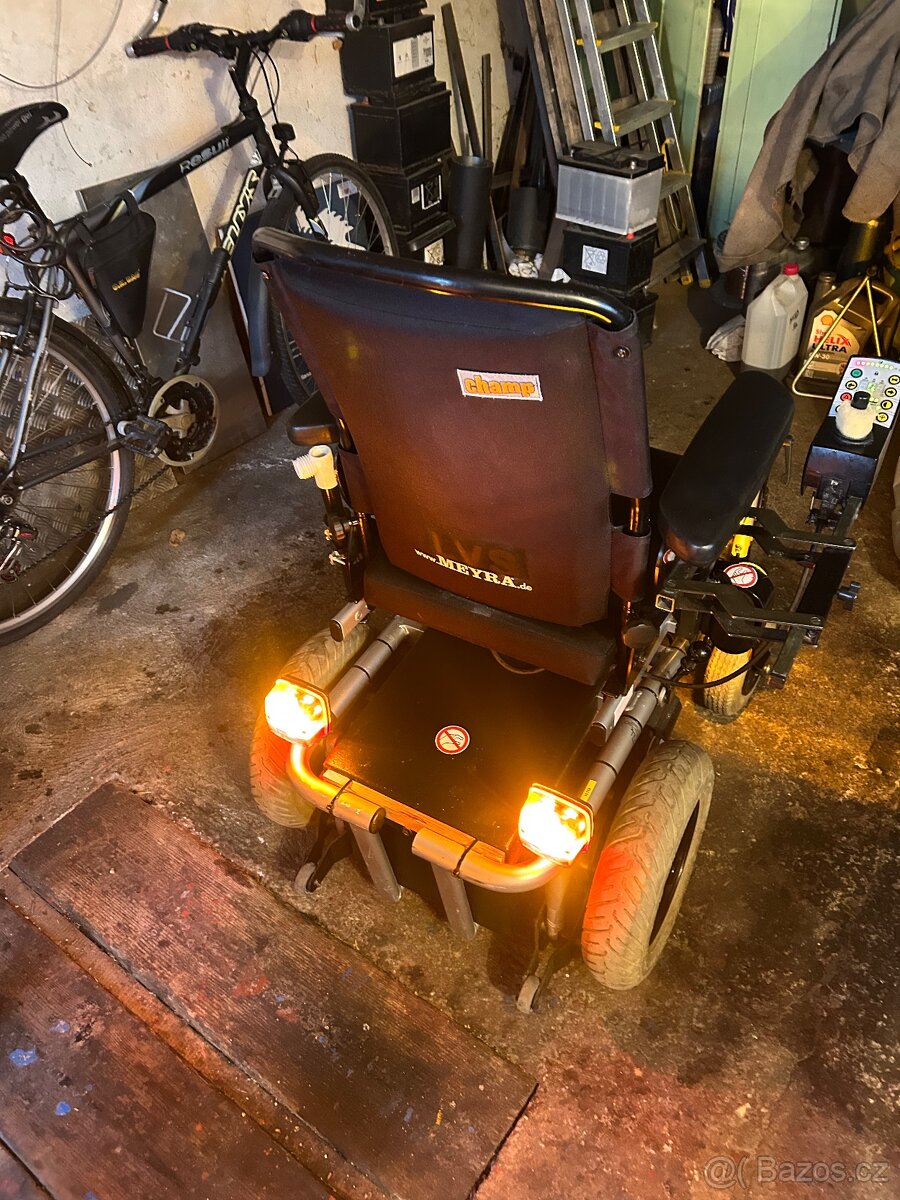 Elektrický invalidní vozík Meyra Champ - 10