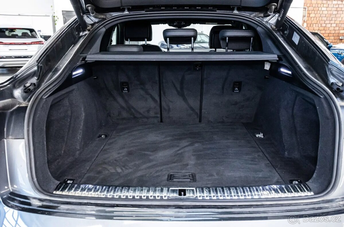 Audi E-tron S Sportback 370kw (503k), záruka, Matrix, R21 - 10