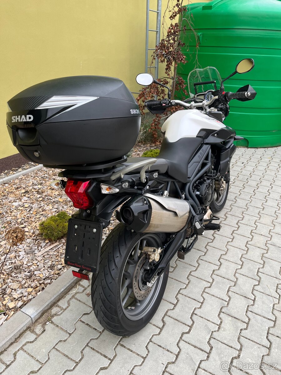 Triumph Tiger 800 XR - 10