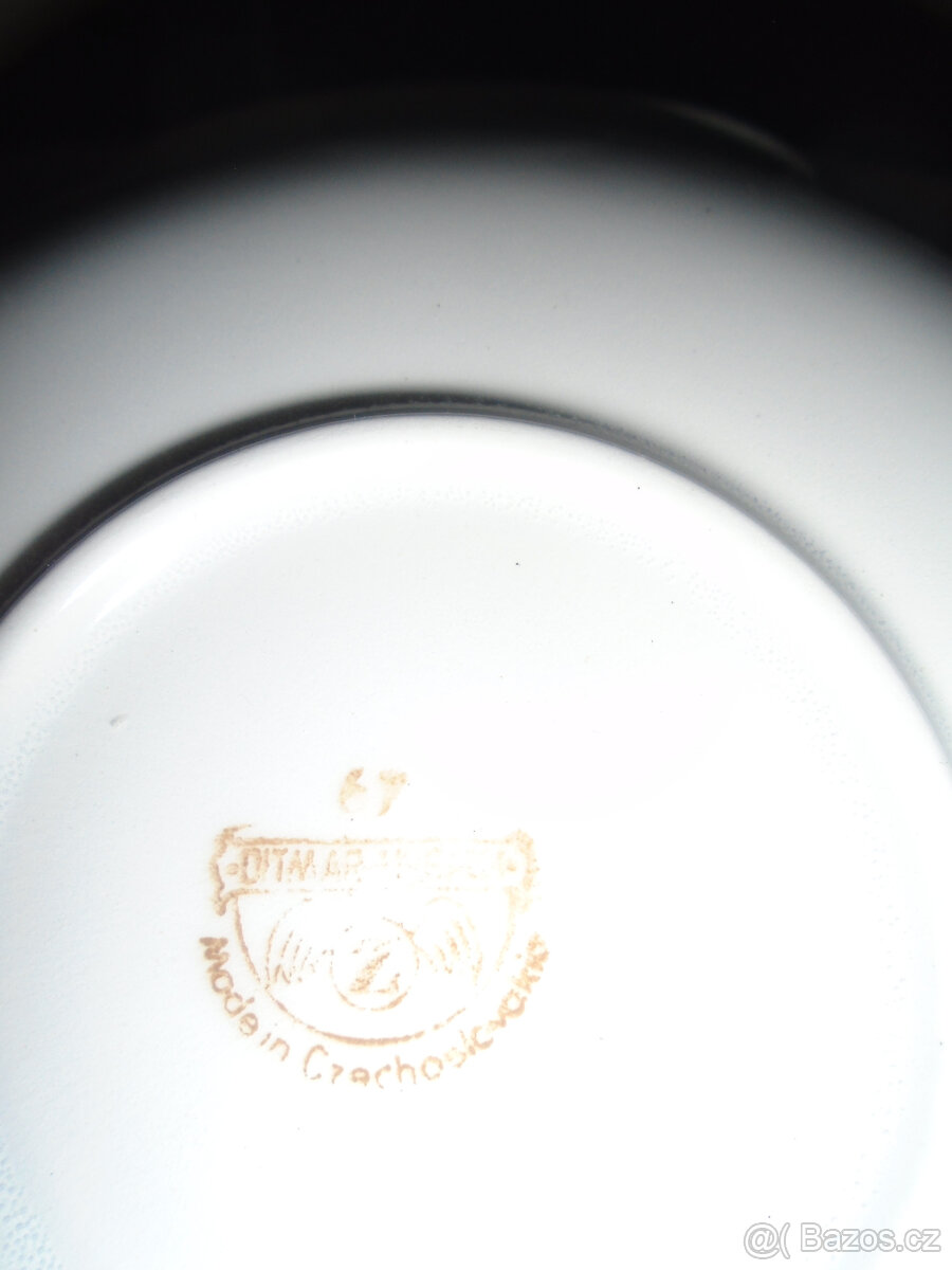 Prodám starožitné hrníčky Madein Scehoslovakia,skleničky - 10