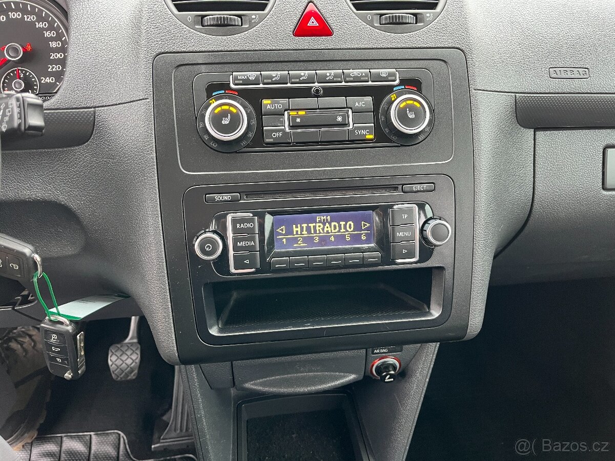 VW Caddy 2,0TDi 103KW 5 míst,2x šoup,climatr,vč.DPH - 10