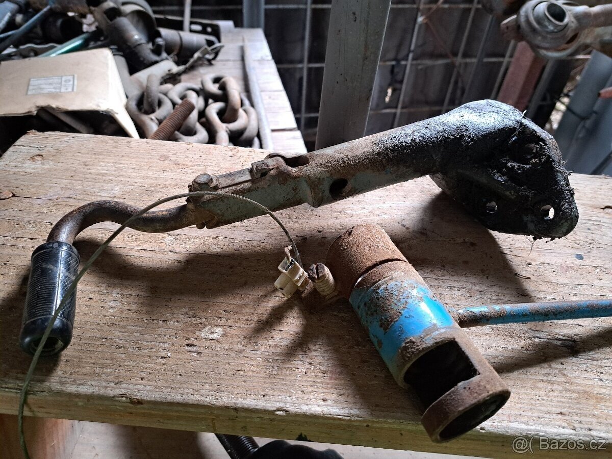 Zetor 3011 díly - 10