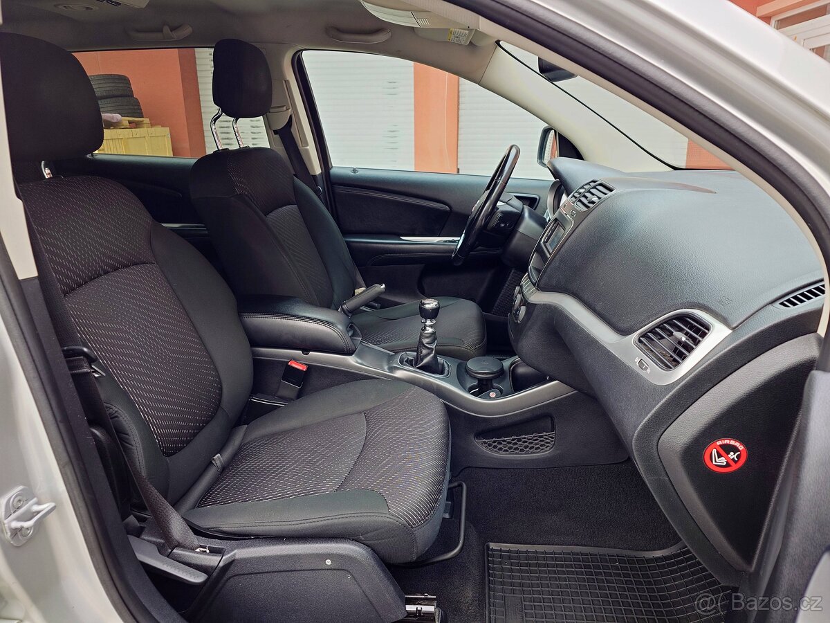 Fiat Freemont 2.0 Multijet Urban (103 kW) - 10