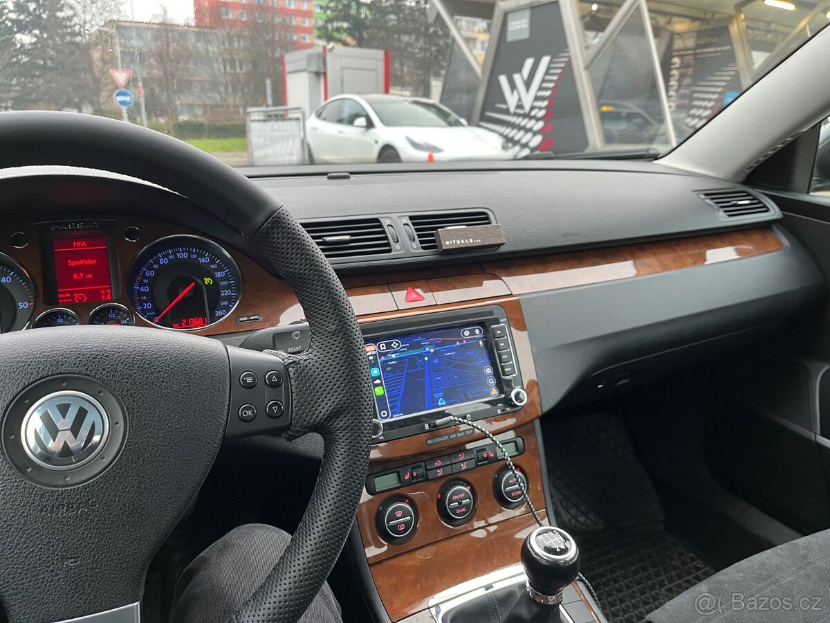 Volkswagen Passat B6 kůže/103kw - 10