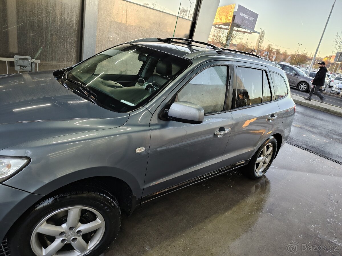 Prodám Hyundai Santa Fe 2005 rok - 10
