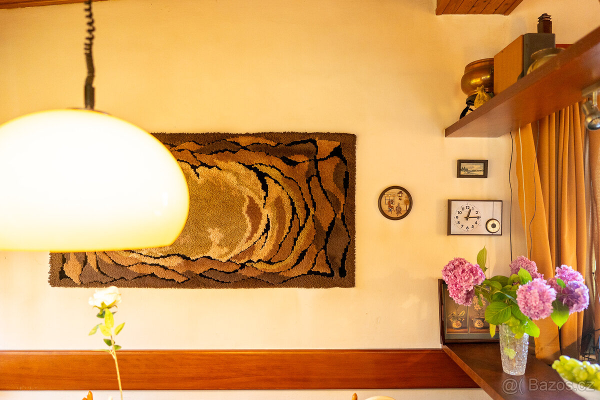 Dům s neuvěřitelnou atmosféru v klidné části Úval - 10