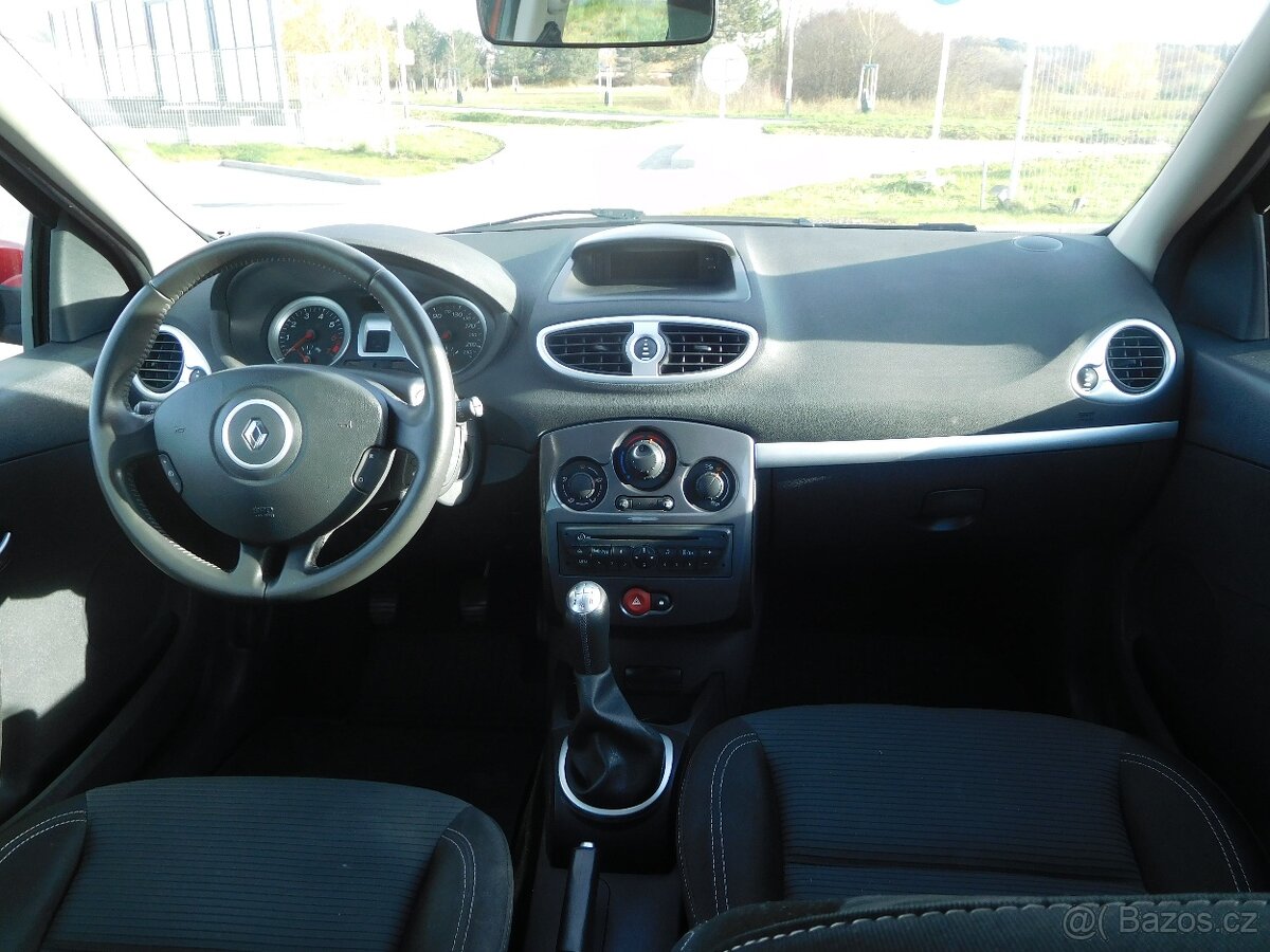 Renault Clio Grandtour 1.2i 55 kW, Klima, Tempomat - 10
