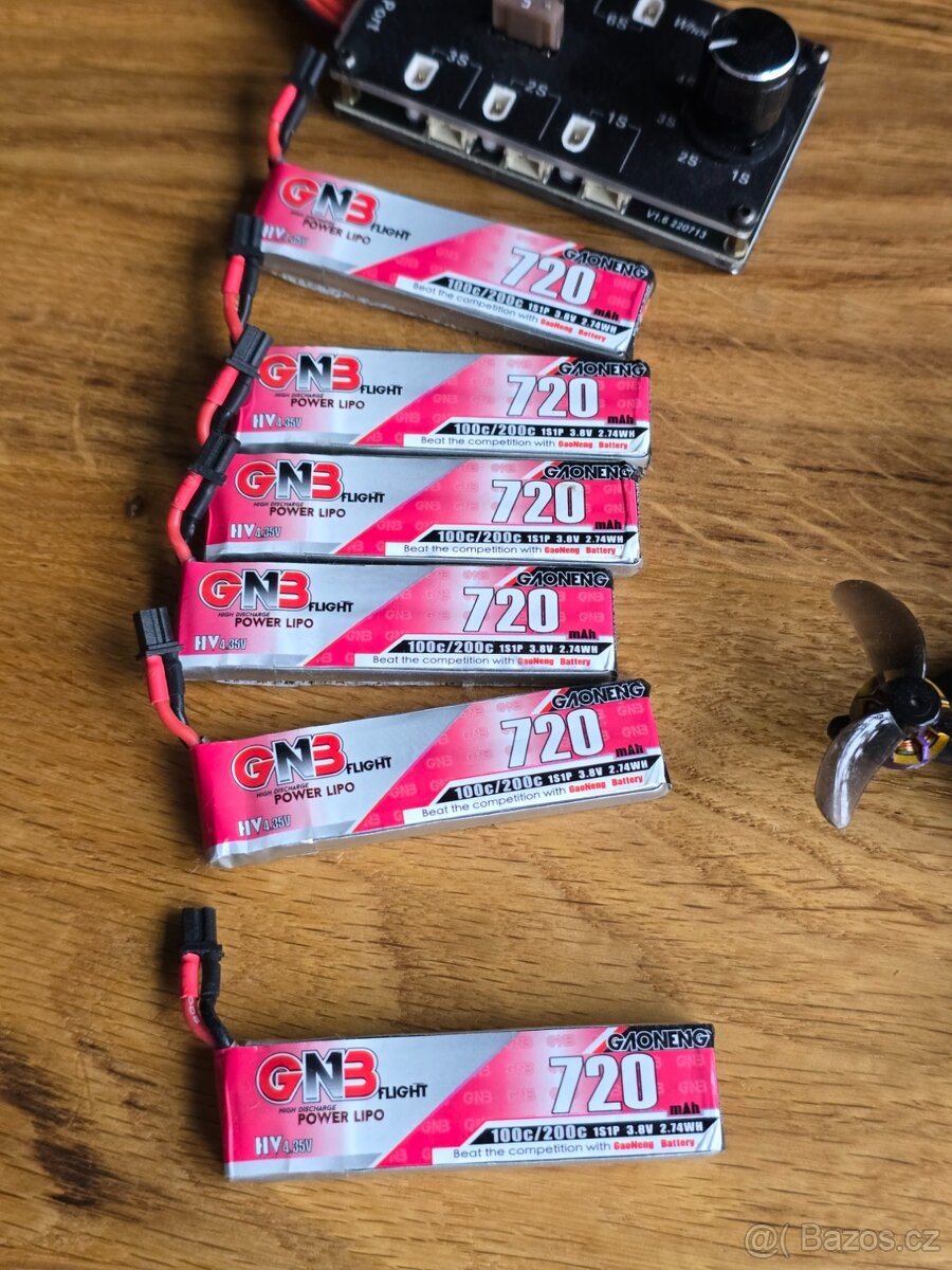 FPV 2 drony a spousta věcí - 10