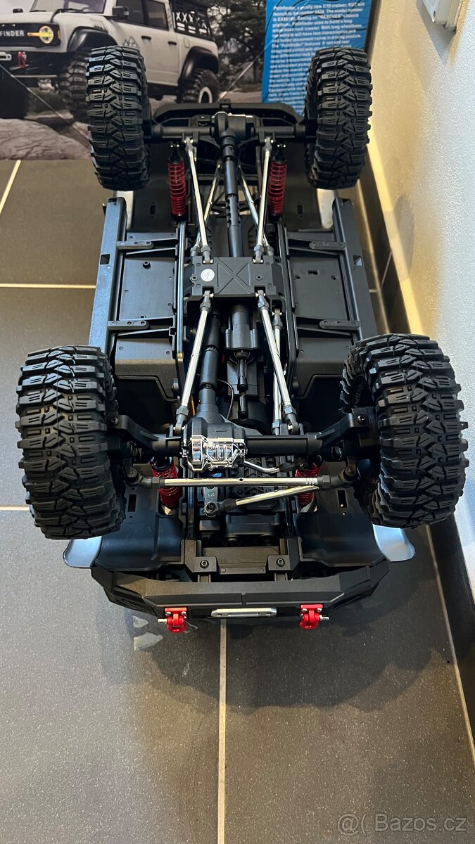 Nové nepoužité RC auto PATHFINDER 1/10 2,4GHz. Sleva 3tis. - 10