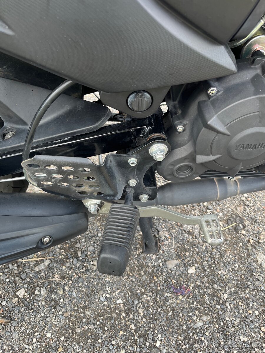 Yamaha YS 125-5C - 10