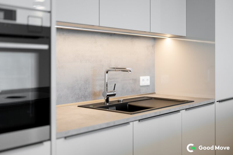 Prodej nadstandardního bytu 3+kk s terasou a garážovým stání - 10