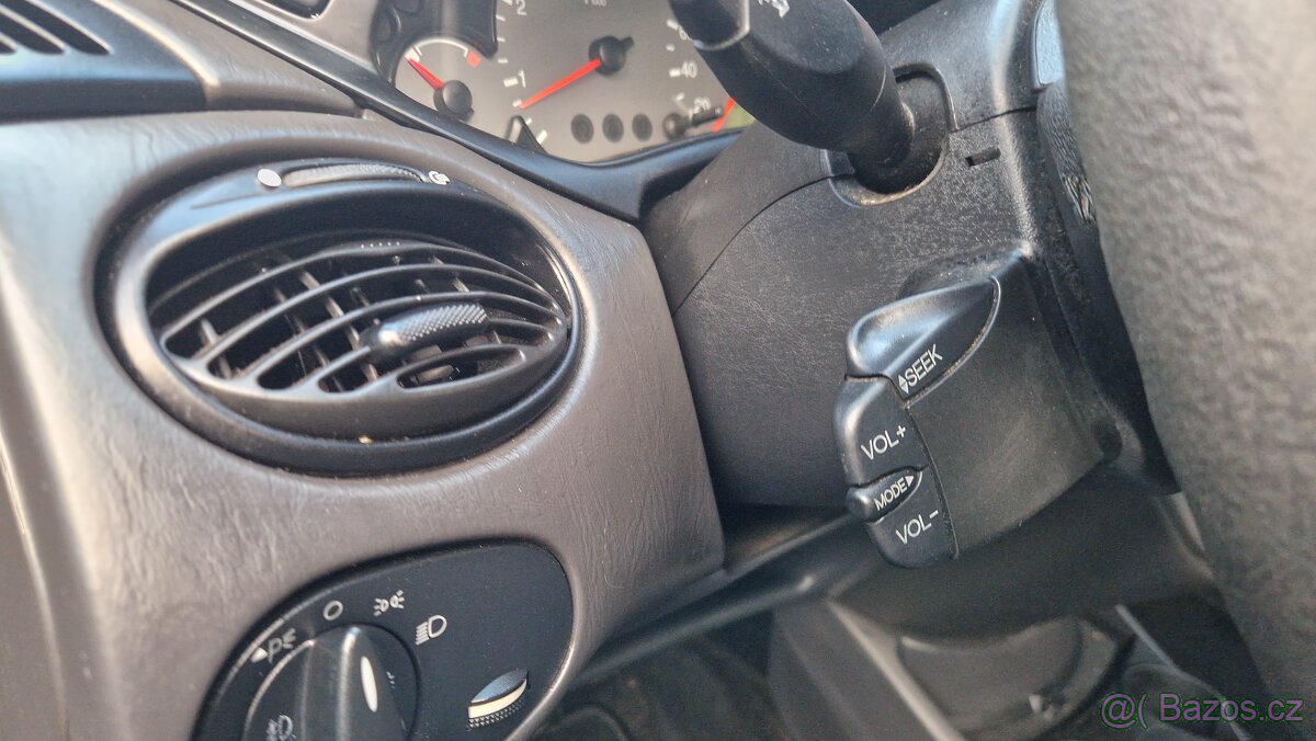 Ford Focus 1.8 TDCI 85kw, nová STK - 10