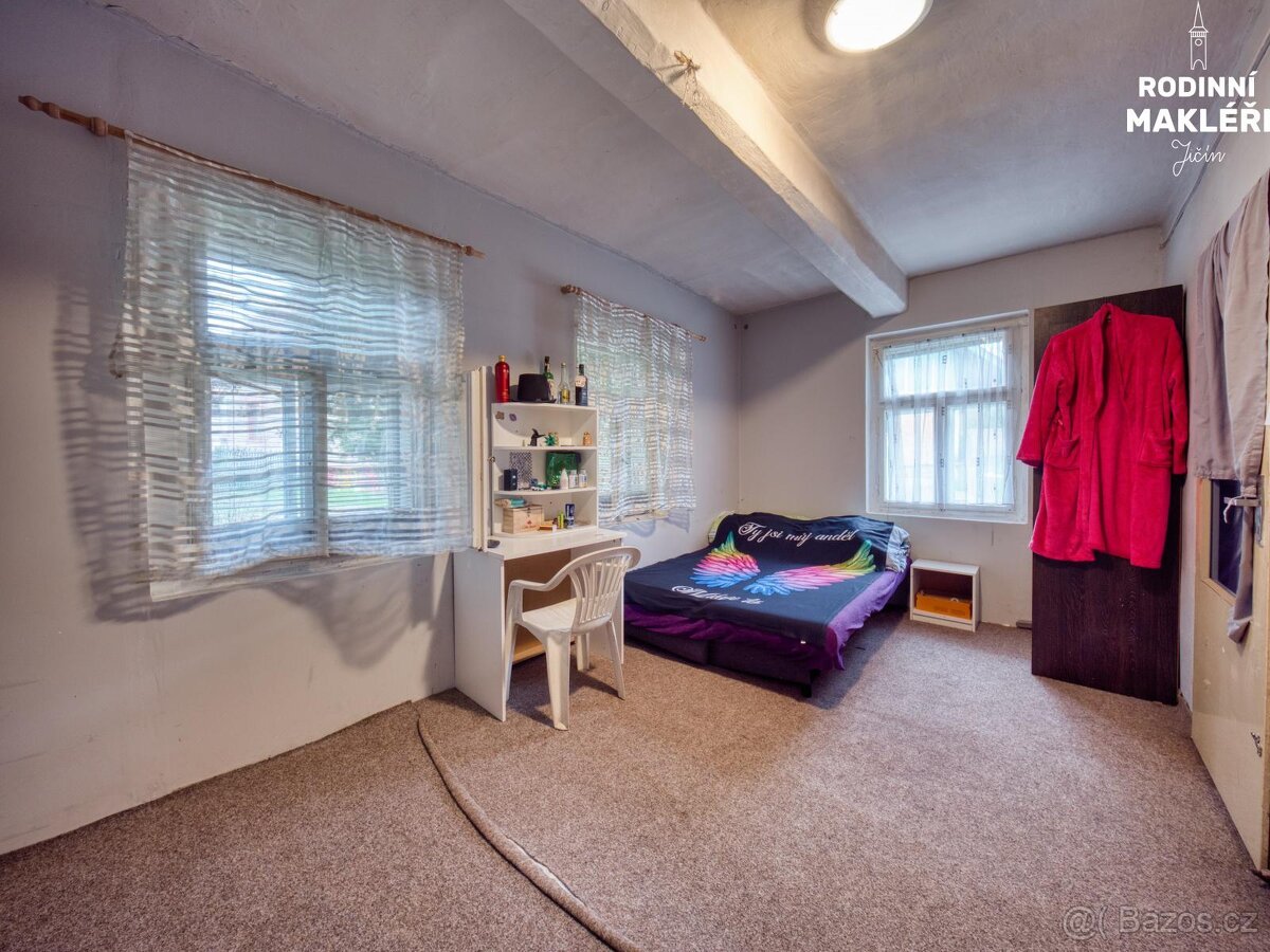 Starobylá chalupa v Běcharech - 10