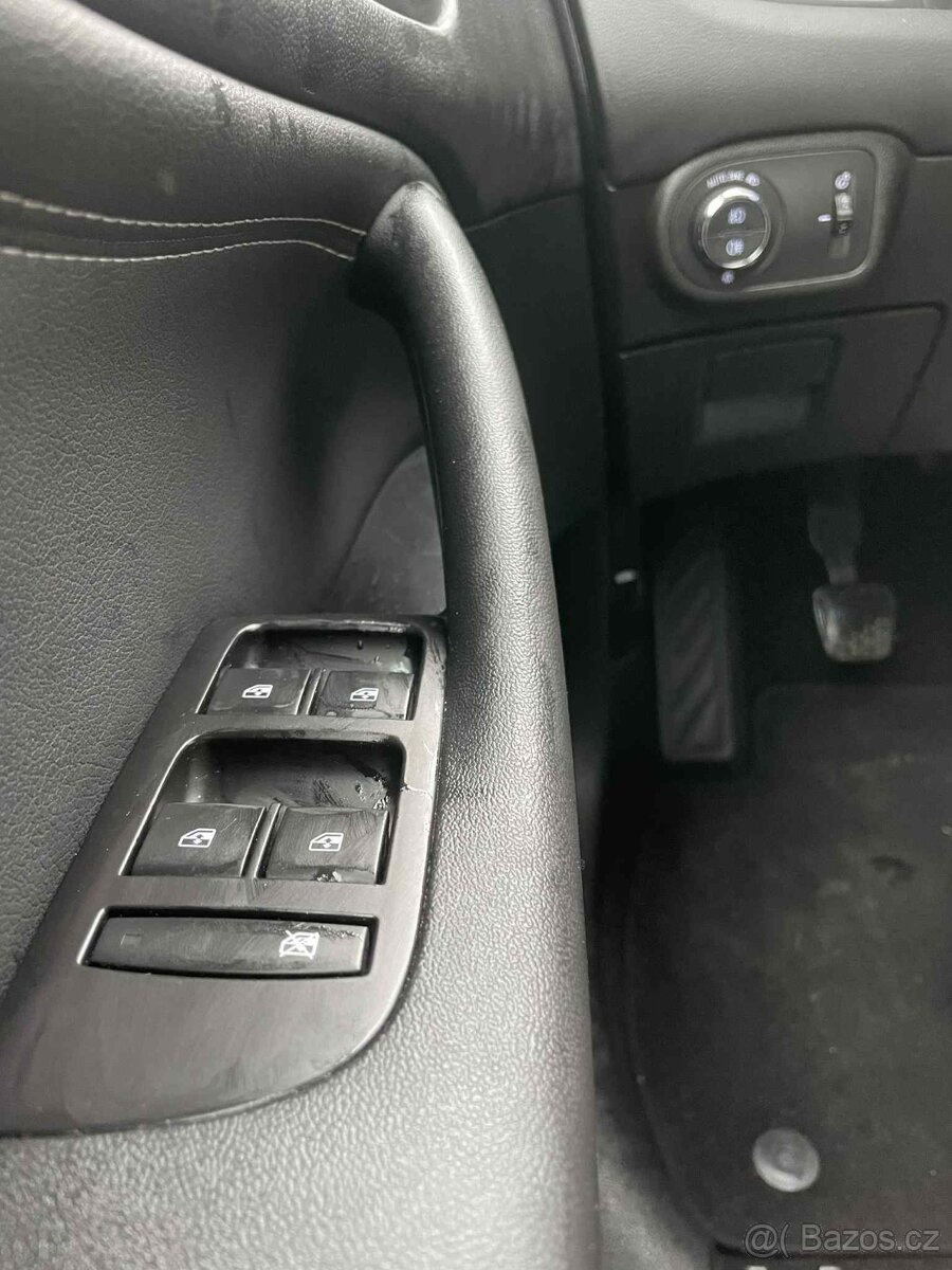 Opel Zafira 1.6 CDTi Edition - 10