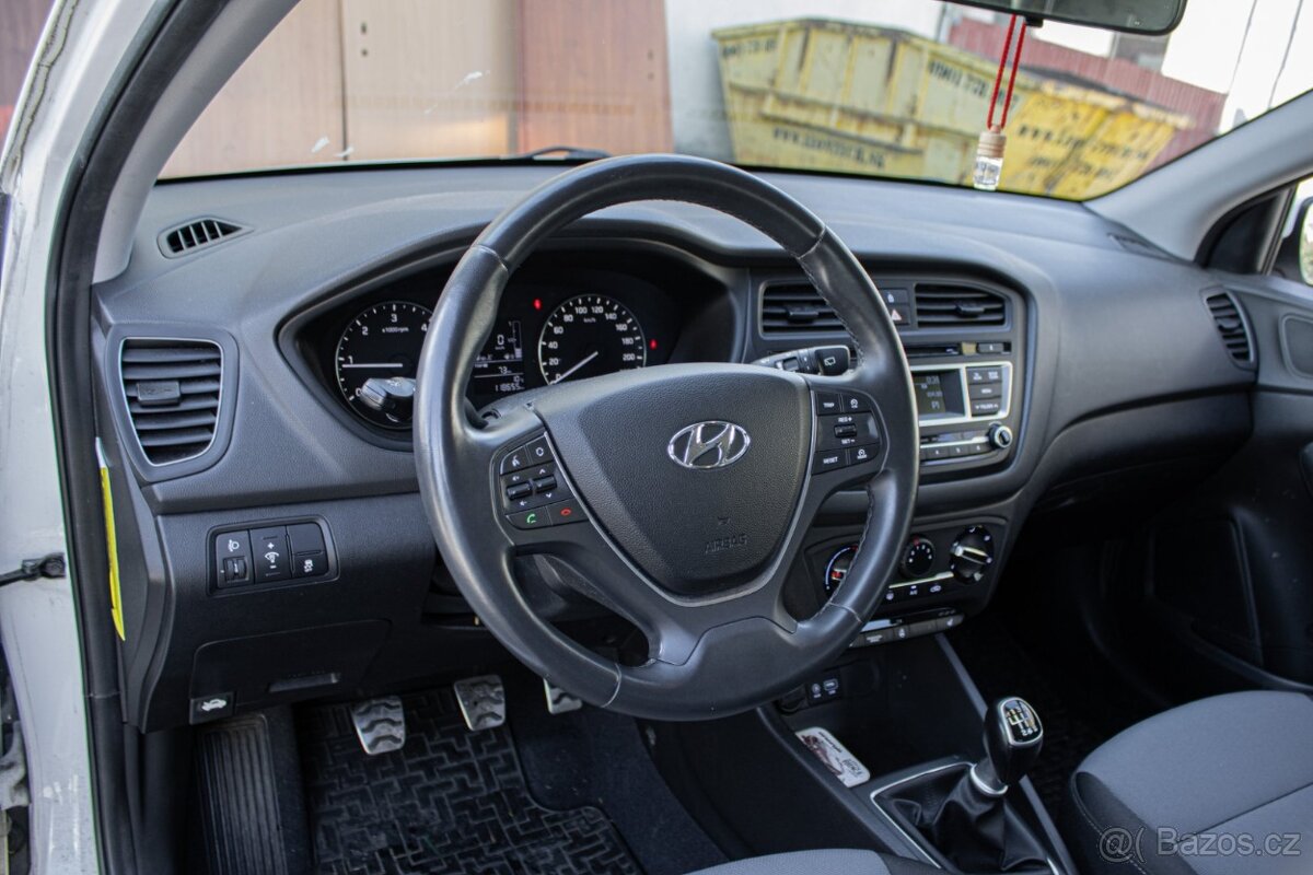 Hyundai i20 Active 1.4 CRDi Style - 10