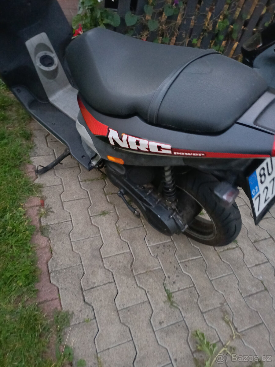 PIAGGIO NRG 200 - 10