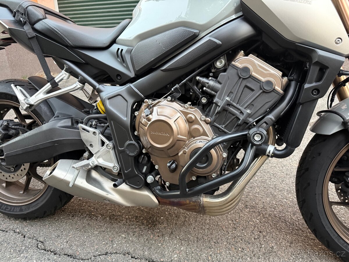 Honda CB 650r - 10