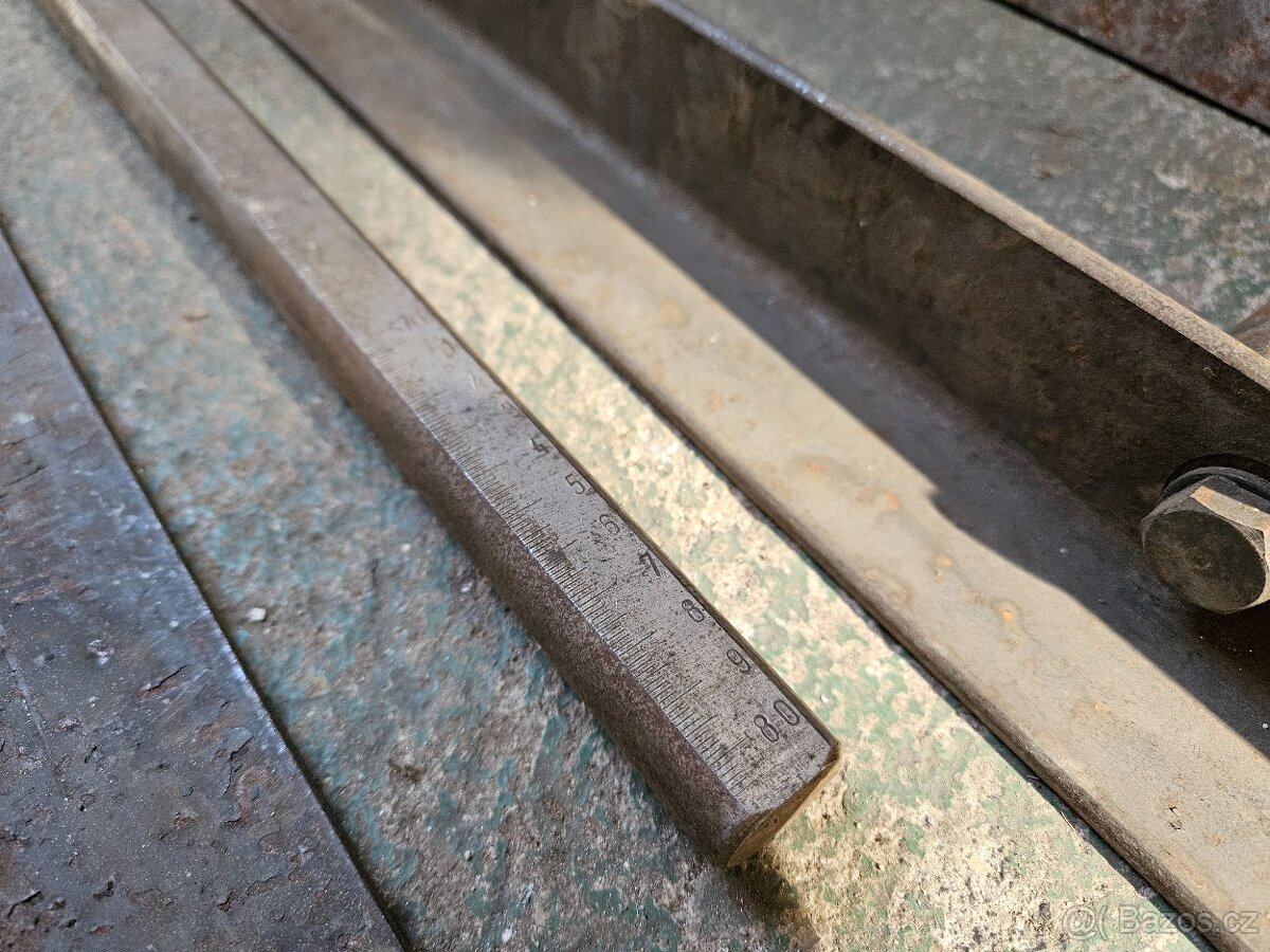 Ohýbačka plechu - 10