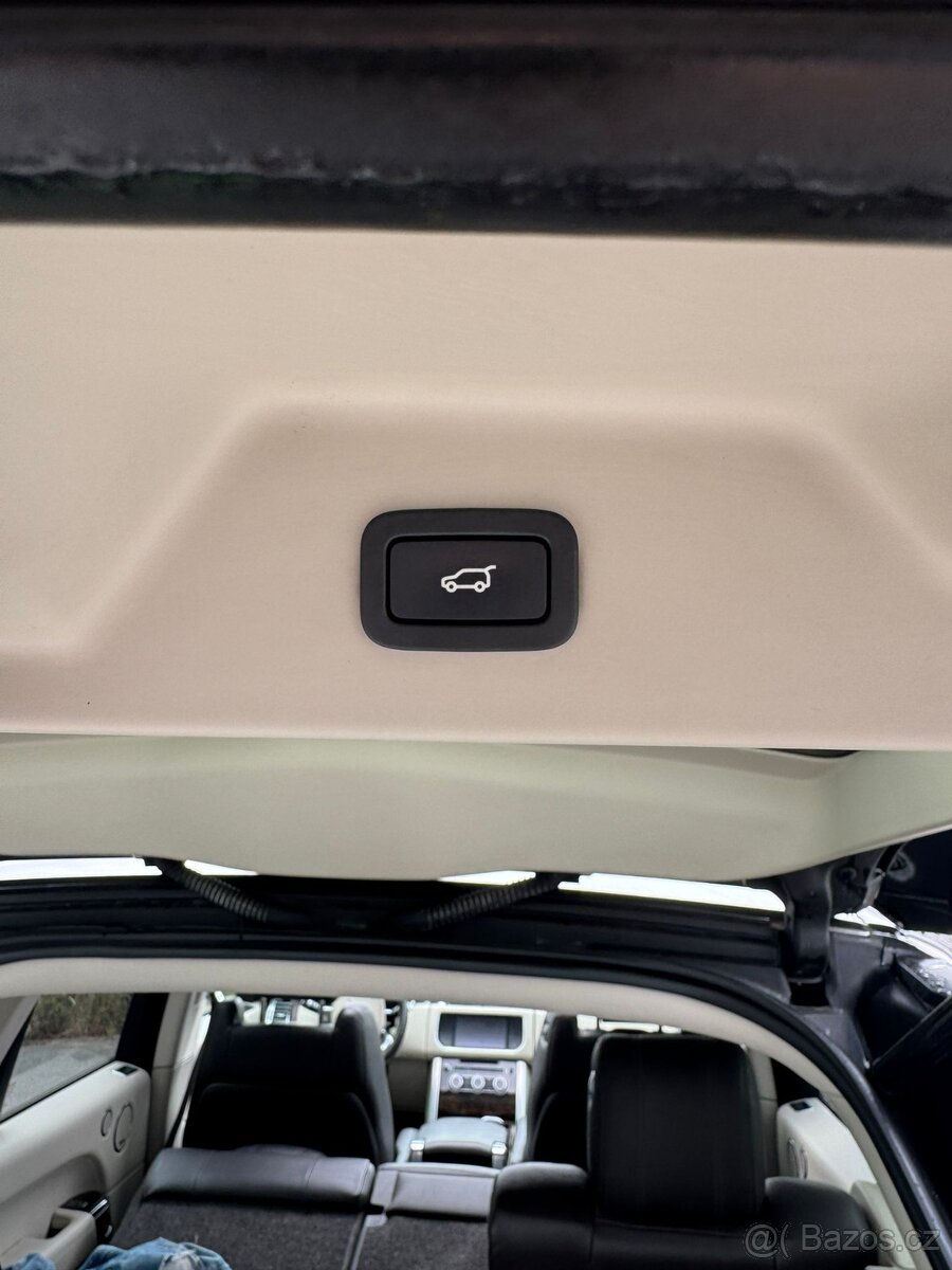 Land Rover Range 4.4 SDV8,luxusní výbava-splátky pro všechny - 10