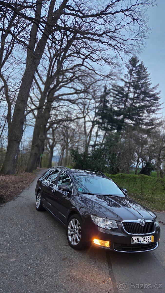 Škoda Superb 2 2011 - 10