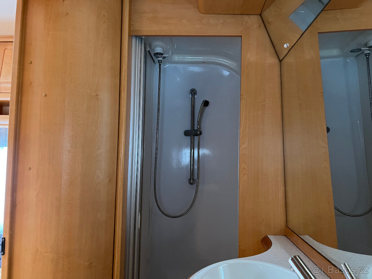 Karavan Hobby Exclusive 540 WLU+Pojezd, Markýza - 10