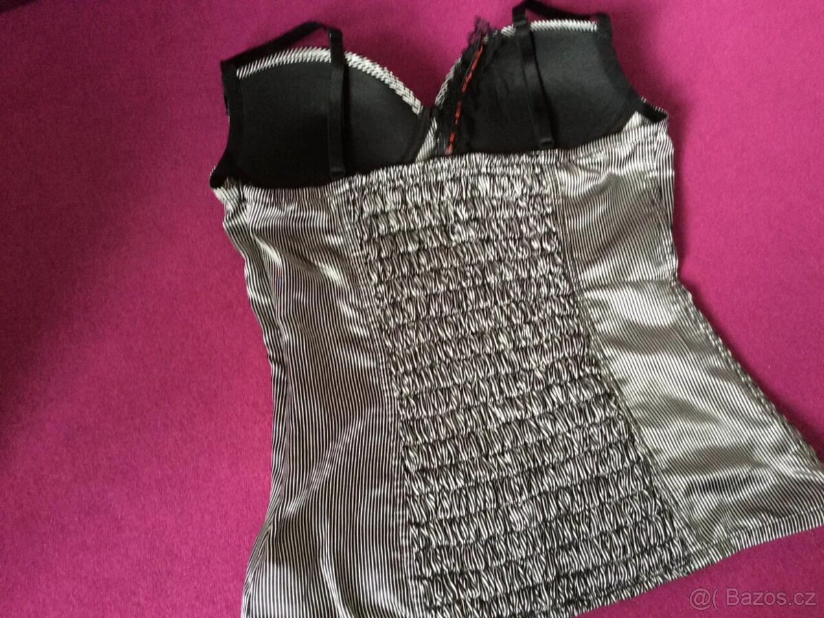 Balík pěkného oblečení, vel.S-M. - 10