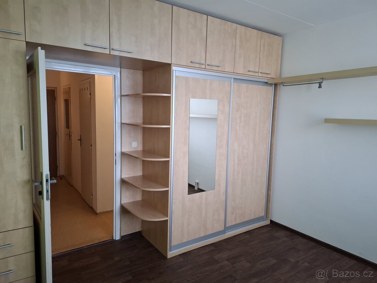 Pronájem dlouhodobý 2+kk Oblá - 10