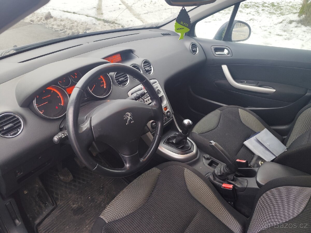 Peugeot 308 1,6 HDi 68 kW,2013, - 10