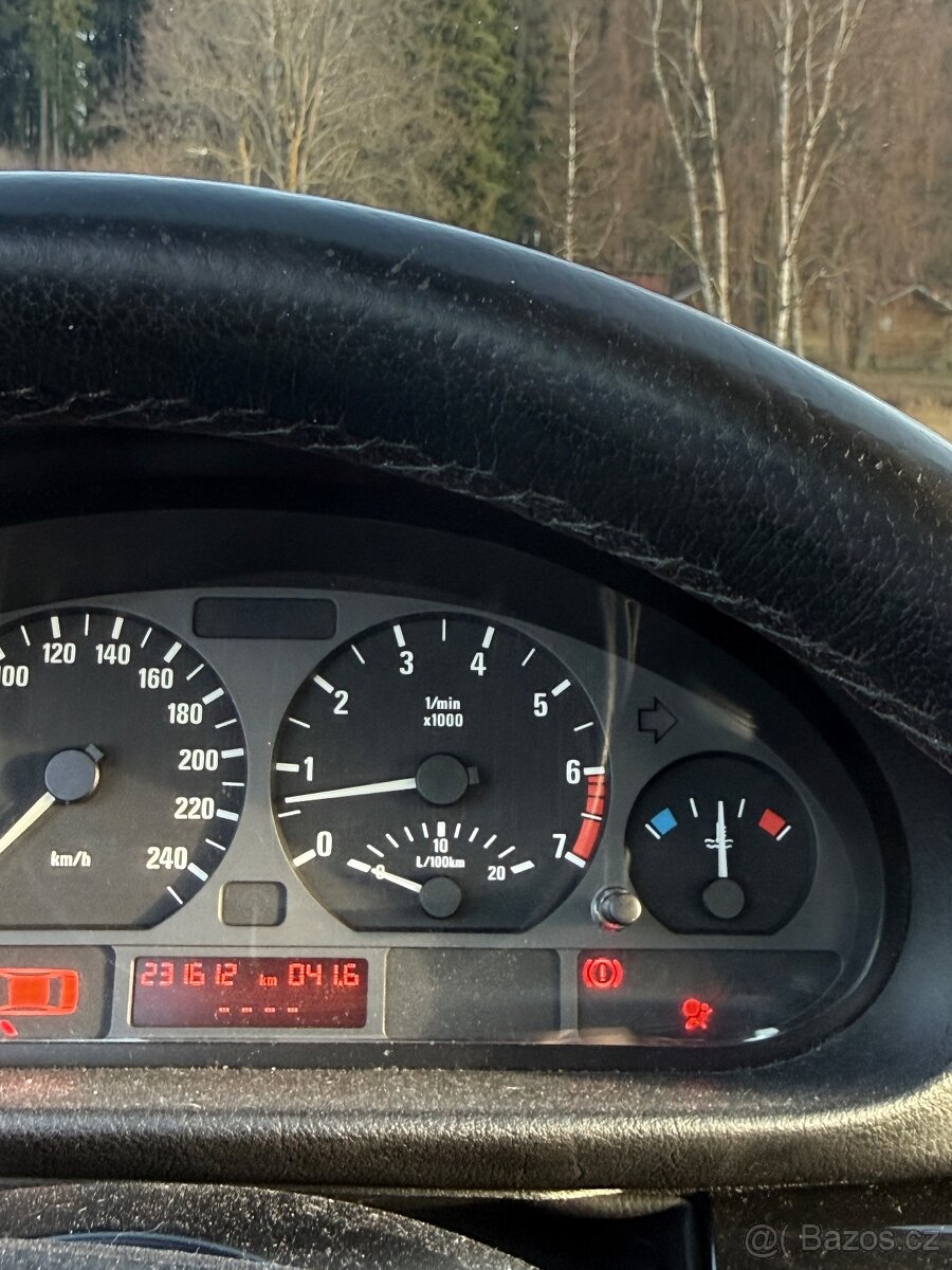 Bmw e46 320i 125kw - 10