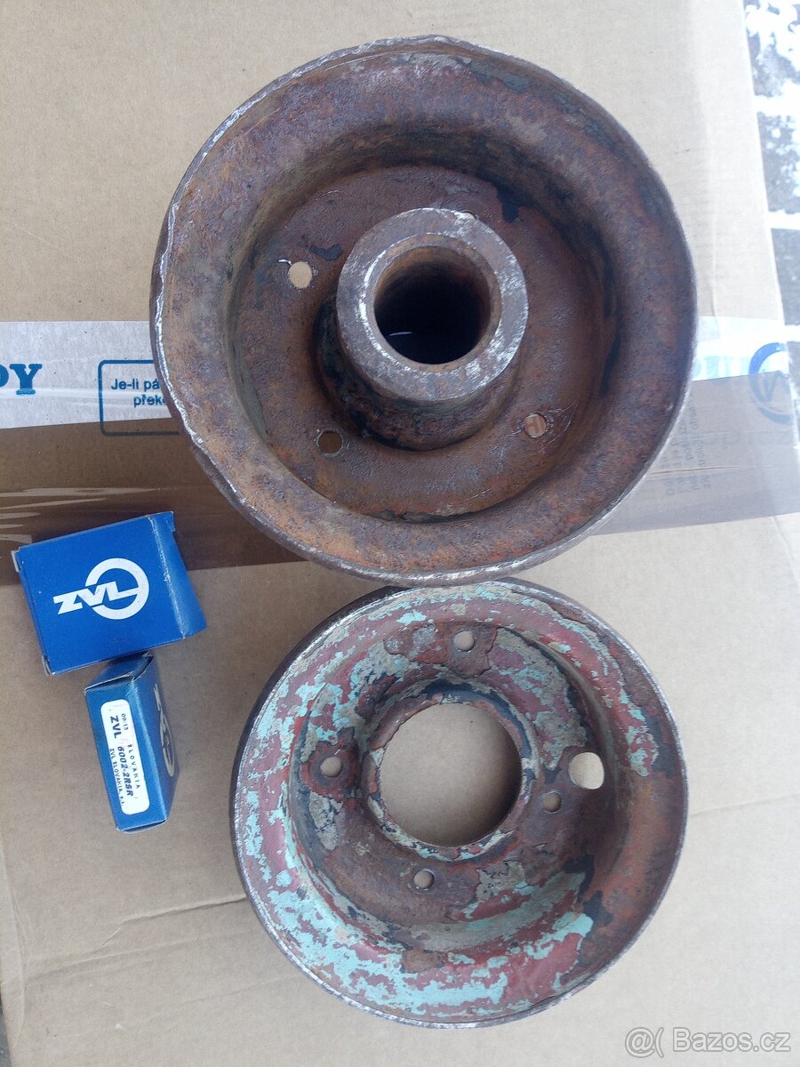 PAV 40 41 - blatník kyvka disk - 10