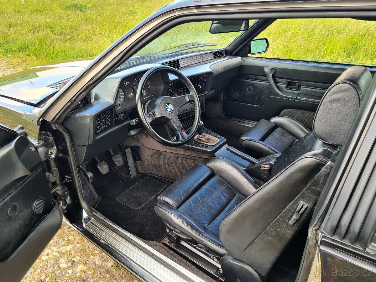 BMW M635 CSi E24 M6 - 10