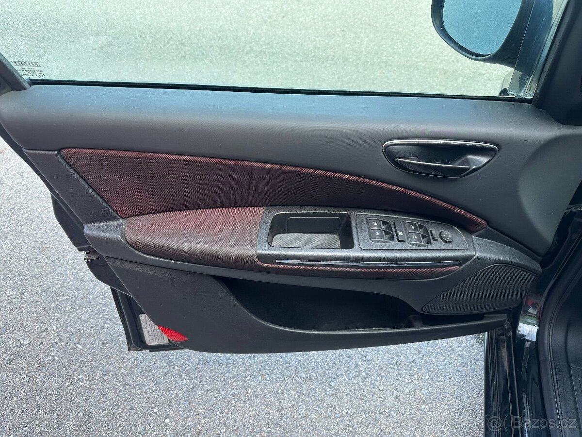 FIAT BRAVO 2.0 Multijet 165k Sport - 10