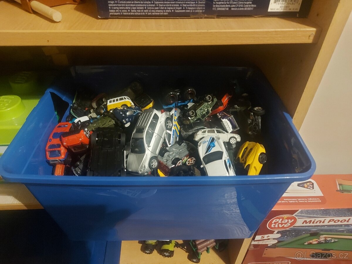 Hračky po synovi - 10