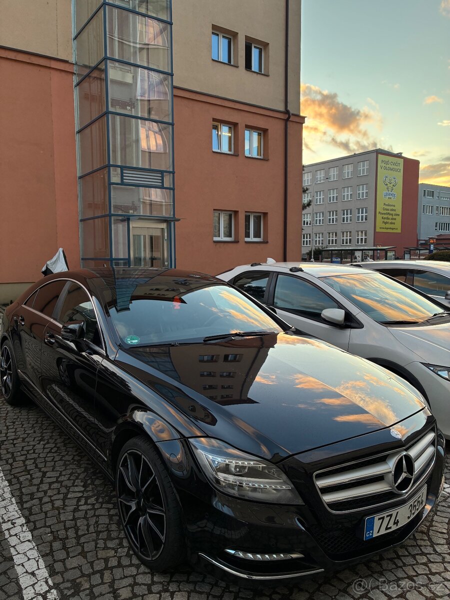 Mercedes Benz CLS 350 CDI - 10