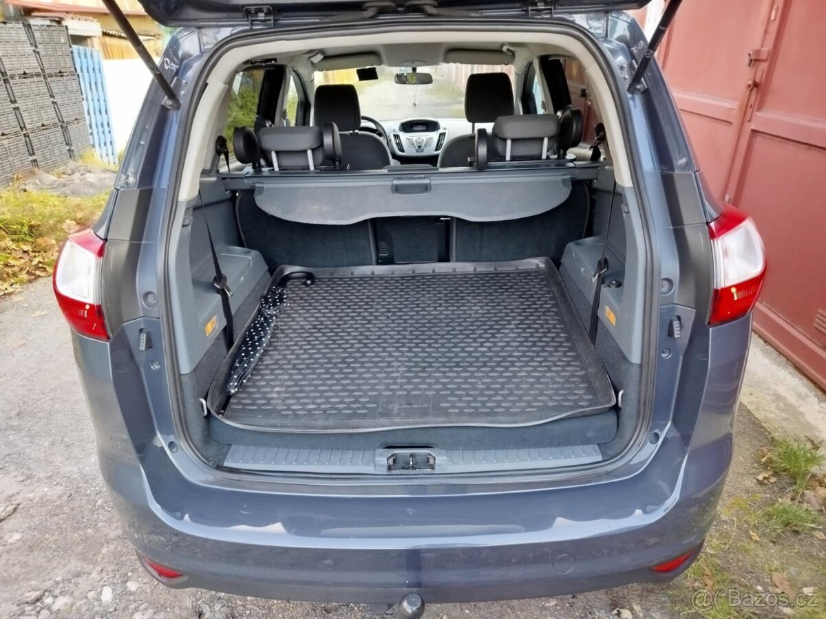 Prodám Ford Grand C Max, 7 míst, 77kW, 1,6 benzín - 10