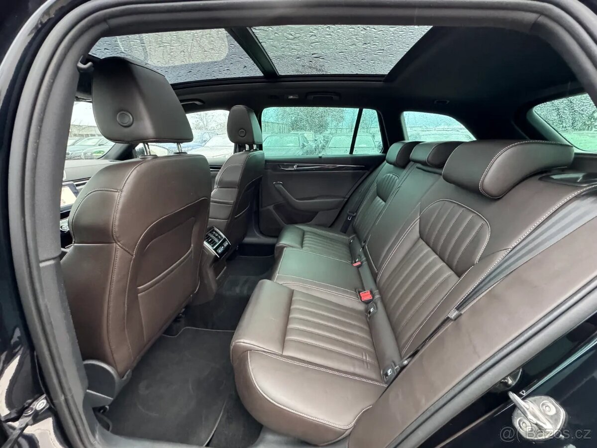 Škoda Superb iV L&K TSI 160kw/tažné/panorama/360°kamery - 10