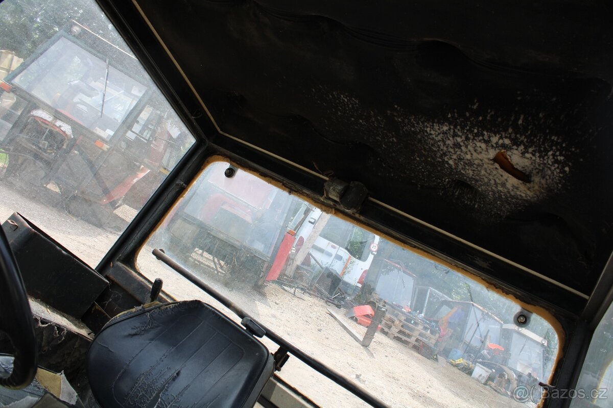 Zetor 7211 7745 kabina - 10