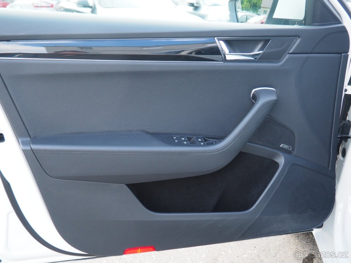 2021 Škoda Superb 1.4iV hybrid L&K DSG, DPH, Webasto - 10