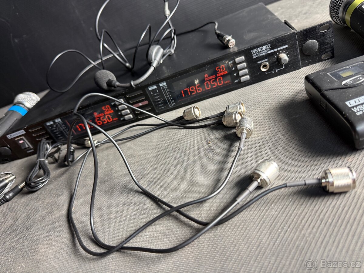 LD Systems WS1G8  Wireless Mic System 2xHandheld Microphones - 10