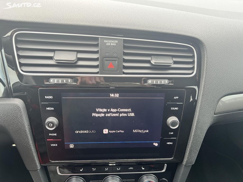 🚗 Volkswagen Golf VII IQ.DRIVE 1.6TDi 85KW DSG - 10