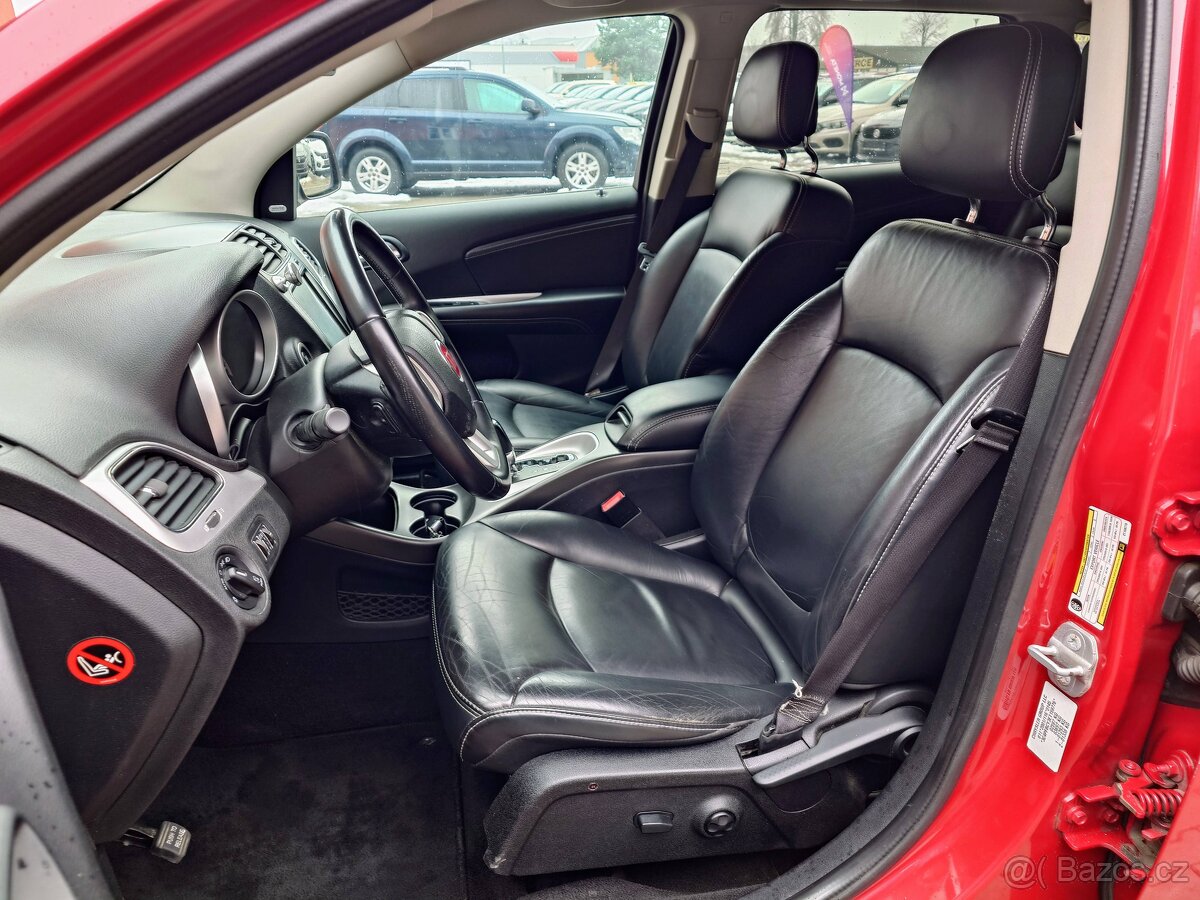 Fiat Freemont 2.0 Multijet Black Code (125kW) - 10